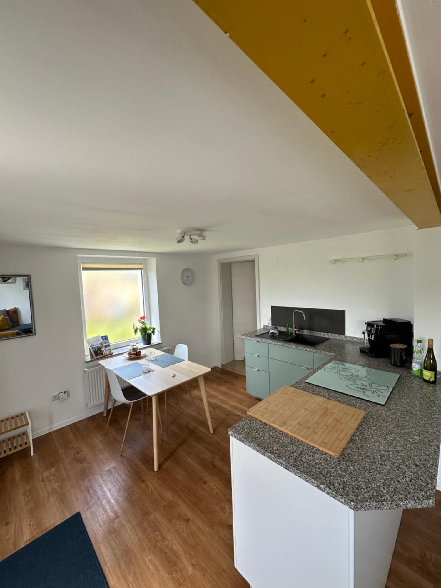 Ferienwohnung Um'S Eck Ochsenfurt Exterior foto